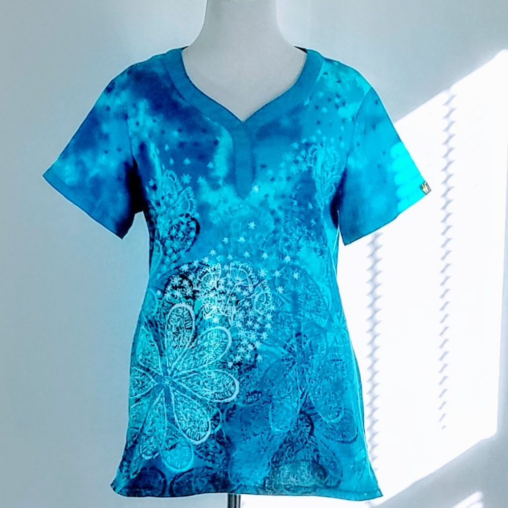 Scrub Top